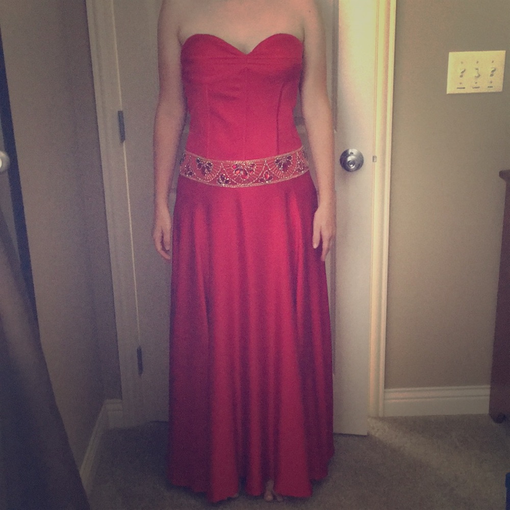 Red Jovani prom dress
